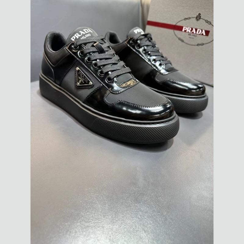 Pra*a sneakers